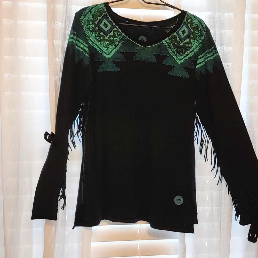 Double D Ranchwear TShirt Embroidered, beaded yoke, fringed sleeves